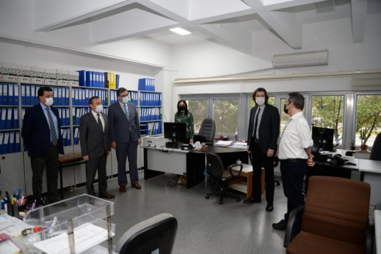 Bursa'da &uuml;niversite y&ouml;netiminden personele ziyaret