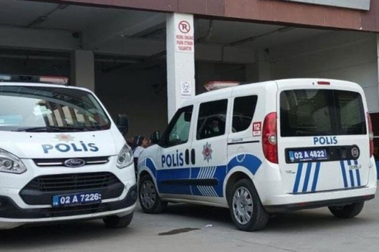 Odasında hareketsiz bulunan gen&ccedil; kız hastanede hayatını kaybetti