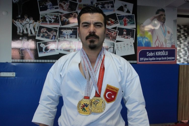 D&uuml;nya Şampiyonu engelli karateci, g&ouml;z&uuml;n&uuml; olimpiyatlara dikti