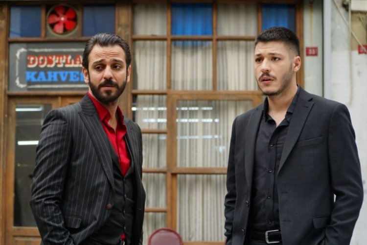 Eski rol arkadaşını yalnız bırakmadı