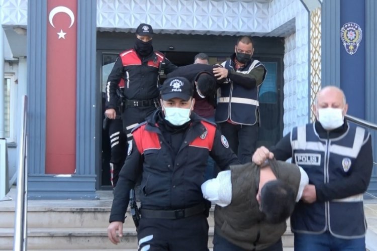 Bursa'da fuhuş &ccedil;etesi adliyeye sevk edildi