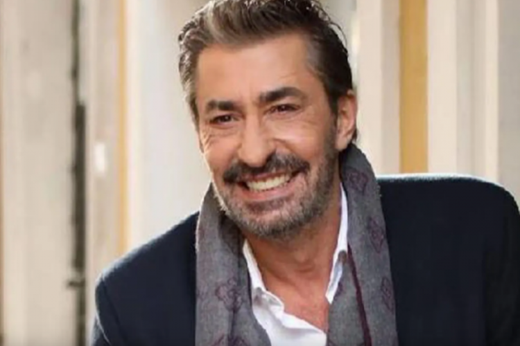 Erkan Petekkaya hastaneye kaldırıldı