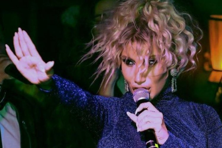 İrem Derici konsere damga vuran elbisesi hakkında konuştu