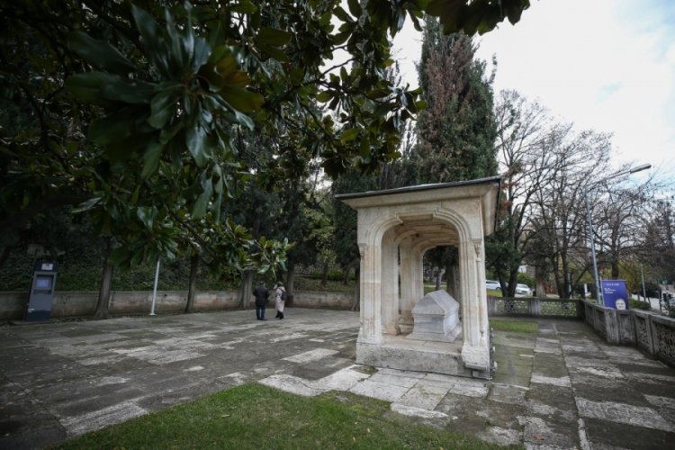 Bursa'da g&ouml;n&uuml;lleri fetheden Mevlid-i Şerif'in şairi: S&uuml;leyman &Ccedil;elebi