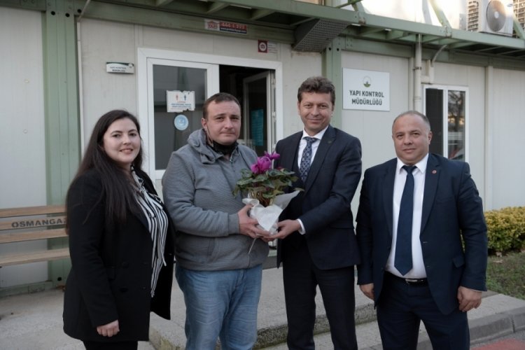 Bursa Osmangazi Belediyesi engelli personeli unutmadı