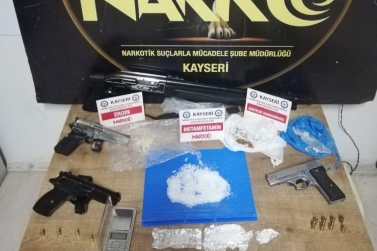 Kayseri'de uyuşturucu operasyonu: 3 g&ouml;zaltı
