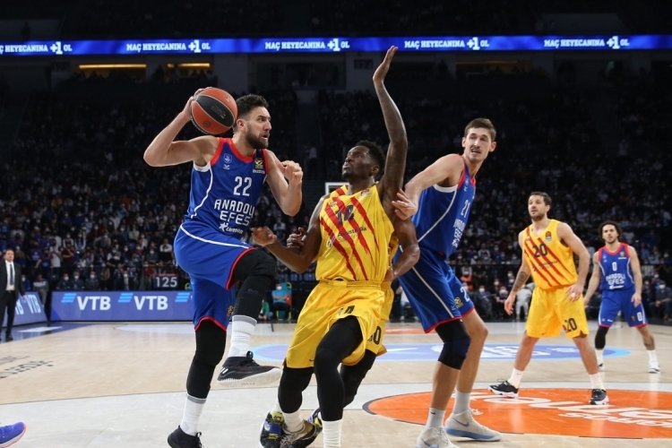 THY Euroleague: Anadolu Efes: 93 - Barcelona: 95