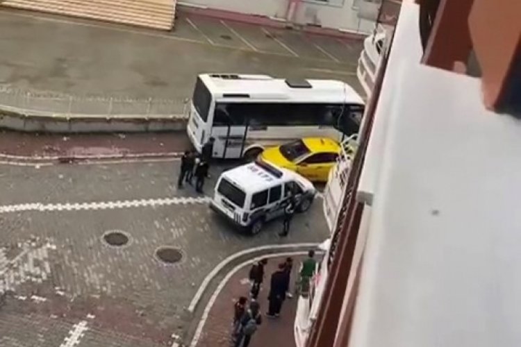 Esenyurt'ta ruhsatı iptal edilen taksici ka&ccedil;tı, polis kovaladı