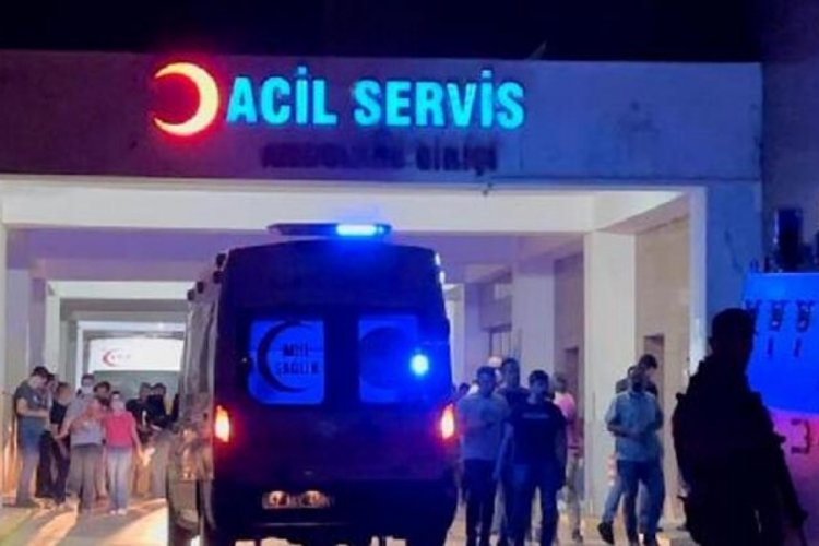 Uygulamada bı&ccedil;aklı saldırıya uğrayan 2 polis taburcu oldu