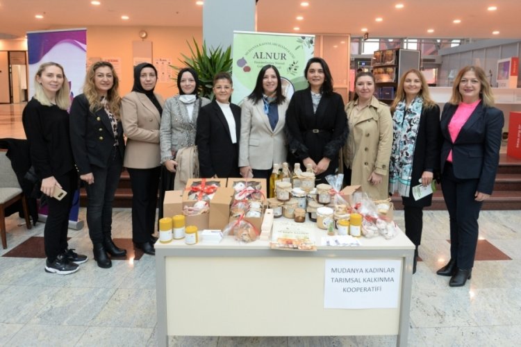 TOBB Bursa KGK'dan &Uuml;reten Kadınlara Destek