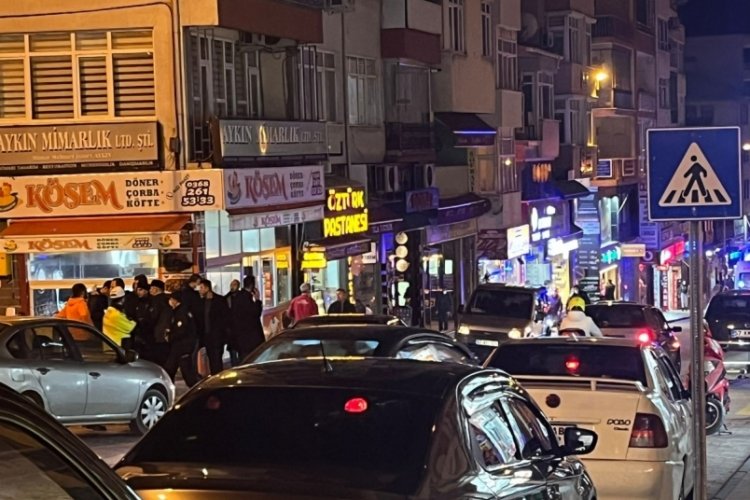 Sinop'ta bı&ccedil;aklı kavga: 1 yaralı