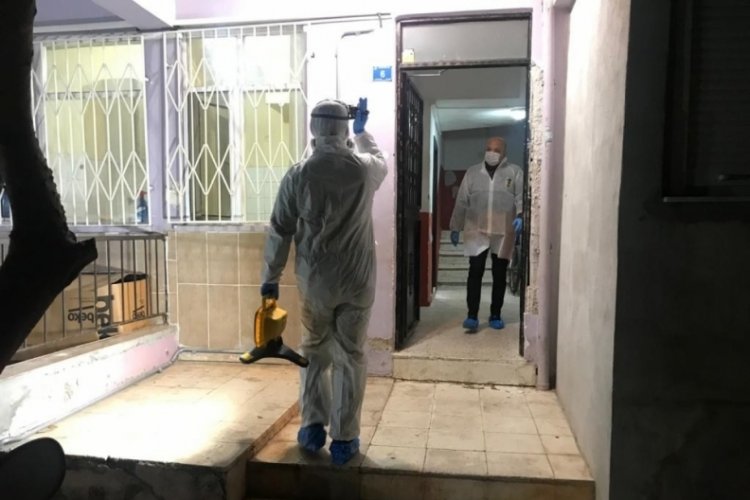 Komşularının 10 g&uuml;nd&uuml;r haber alamadığı adam evinde &ouml;l&uuml; bulundu