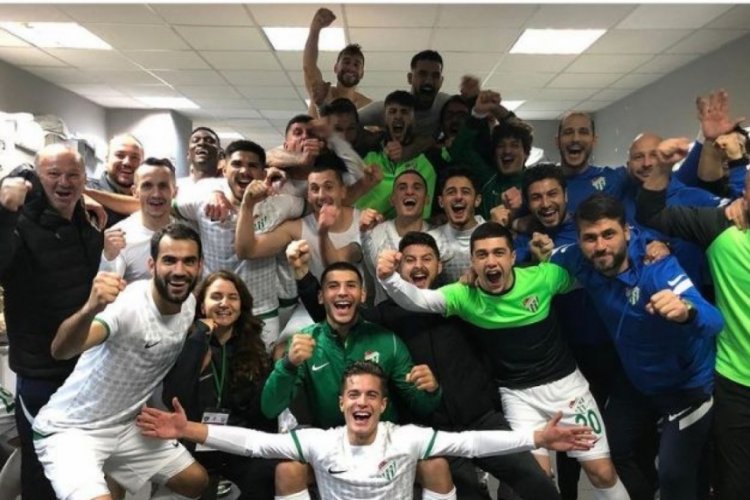 Bursaspor'da coşku b&uuml;y&uuml;k!