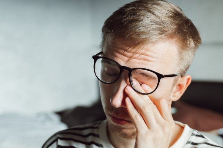 Dikkat! Soğuk havalar kuru g&ouml;z hastalığını tetikliyor