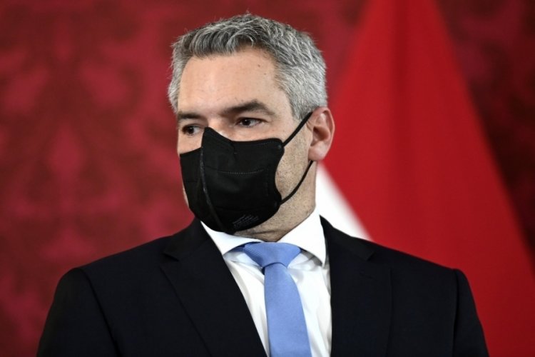 Avusturya'nın yeni başbakanı Karl Nehammer oldu