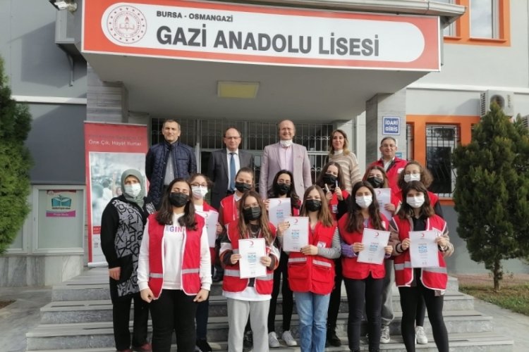 Bursa Gazi Anadolu Lisesinden k&ouml;k h&uuml;cre bağışı kampanyası