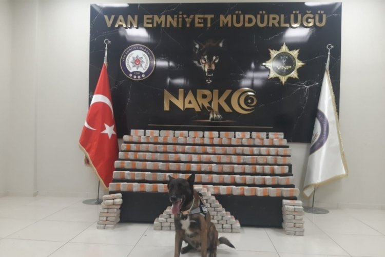 Van'da 'Magnum'lu aramada 104 kilo eroin ele ge&ccedil;irildi