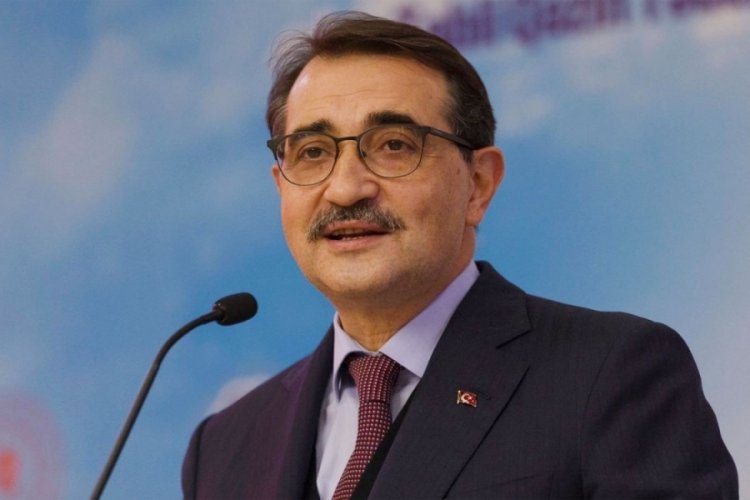 Enerji Bakanı D&ouml;nmez'den sabit saat uygulamasına bilimsel yanıt