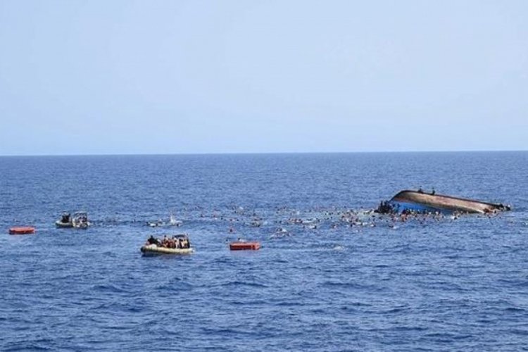 Nijerya'da alabora olan teknede can kaybı 42'ye y&uuml;kseldi