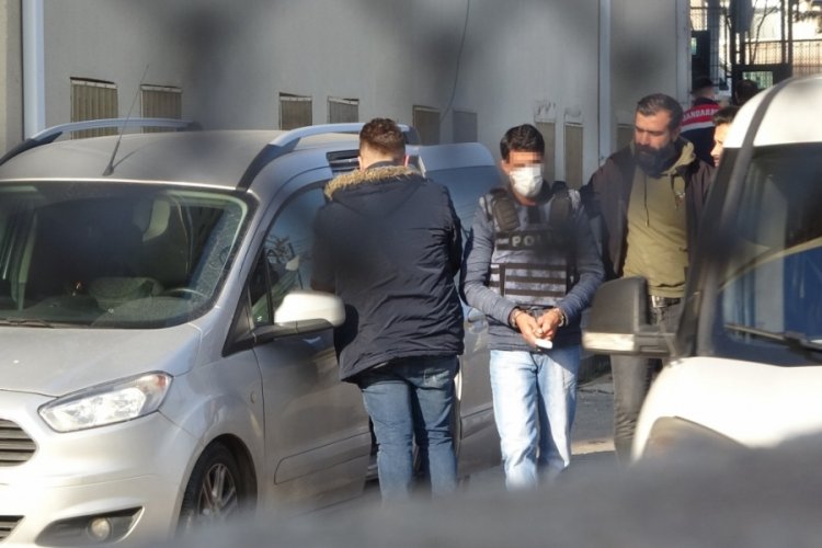 Diyarbakır'da ailesine dehşet yaşatan baba, adliyeye sevk edildi