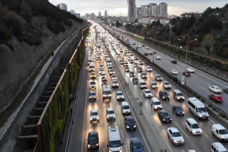 İstanbullulara uyarı! Maltepe karayolunda 1 aylık yol &ccedil;alışması