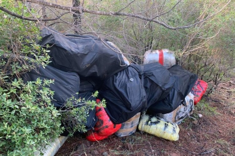 Muğla a&ccedil;ıklarında 1,5 ton uyuşturucu ele ge&ccedil;irildi