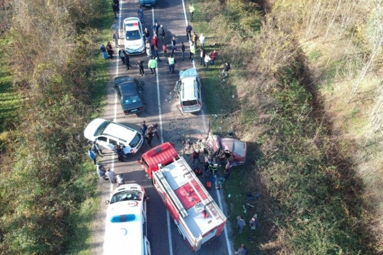 Sinop'ta ara&ccedil;lar &ccedil;arpıştı, can pazarı yaşandı