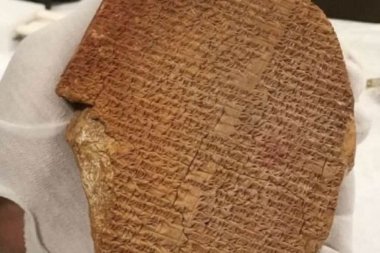 Binlerce yıllık Gılgamış R&uuml;ya Tableti Amerika'dan Irak'a iade edildi