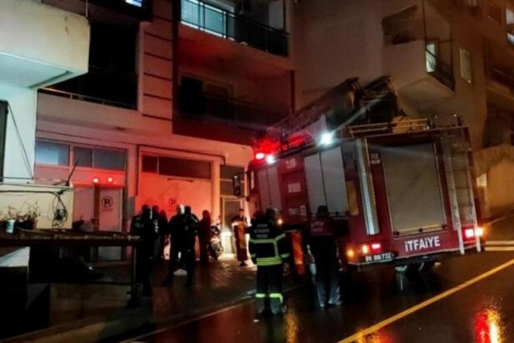 Meraklı komşular &ccedil;ıkan yangını izlerken zehirlendi