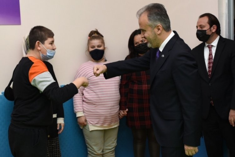 Bursa'da 'Minik Salonlar, Dev Sporcular' projesi