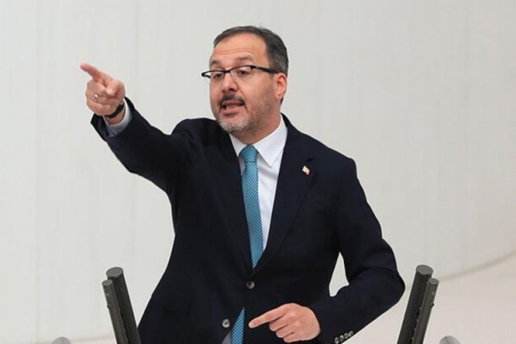 Bakan Kasapoğlu sert &ccedil;ıktı: Siz ayrıştırırsınız, biz birleştiririz