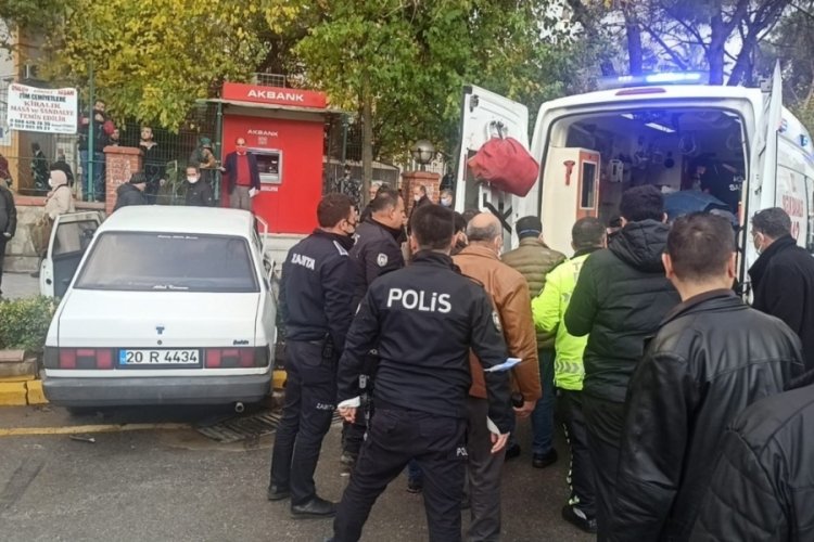 Otomobilin &ccedil;arptığı trafik polisi ağır yaralandı
