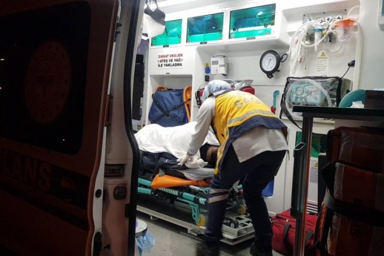 Tartıştığı kişiyi silahla bacağından yaraladı: 3 g&ouml;zaltı