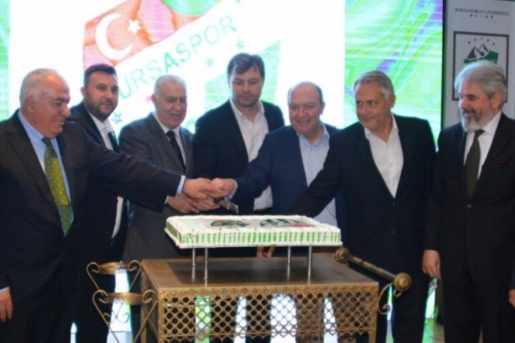 Bursasporlular Derneği'nden Bursaspor'a vefa gecesi