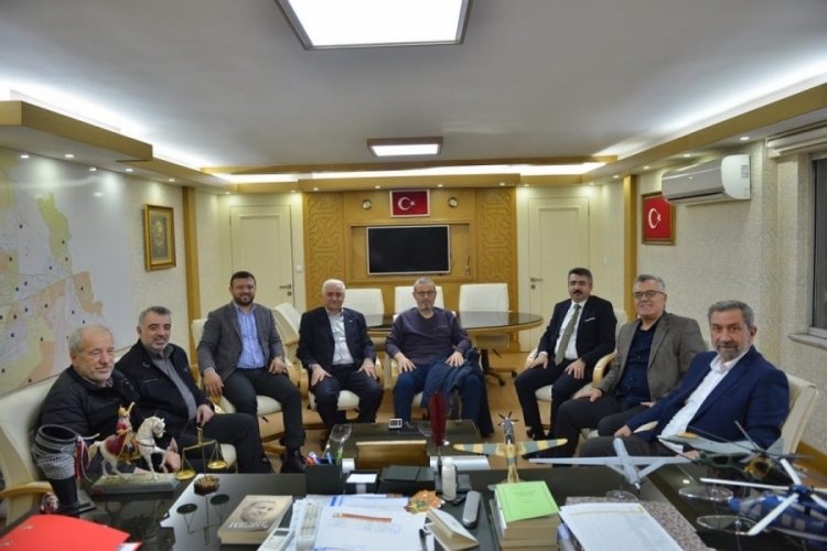 Bursa'da AK Parti Yıldırım'dan "Bu Hikayenin Kahramanları" ziyareti