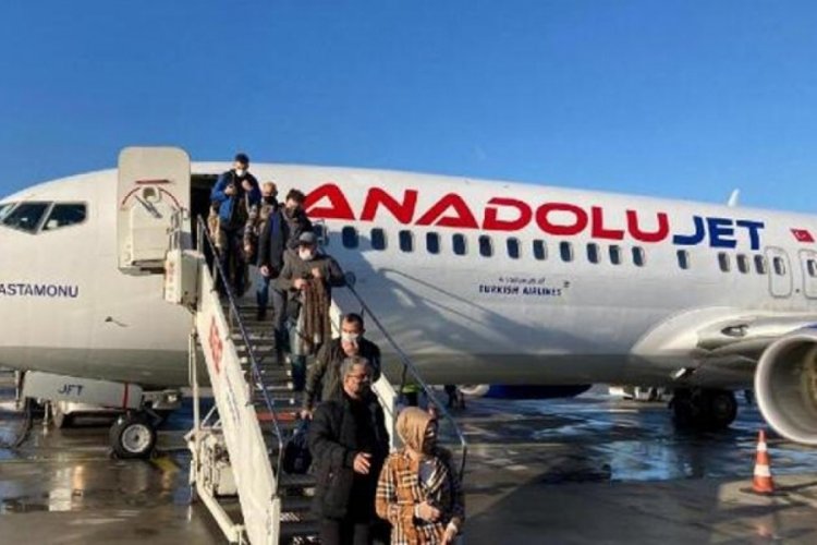 Anadolujet u&ccedil;ağı acil iniş yaparak geri d&ouml;nd&uuml;