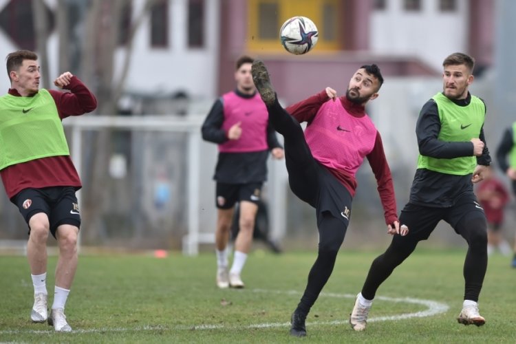 İneg&ouml;lspor Teknik Direkt&ouml;r&uuml; Şaban Yıldırım'dan 'seyirci' vurgusu