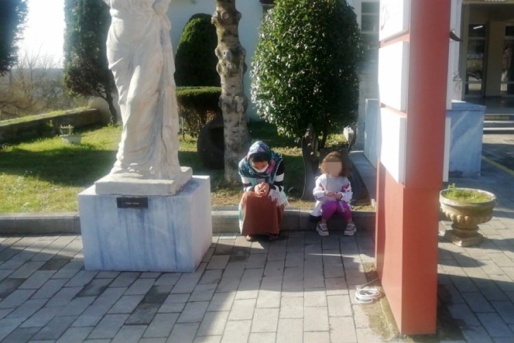 Zabıta ekiplerinin yakaladığı dilenci korona hastası &ccedil;ıktı