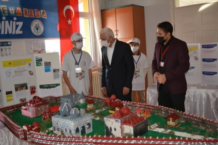 Bursa'da T&Uuml;BİTAK 4006 Bilim Fuarı a&ccedil;ıldı