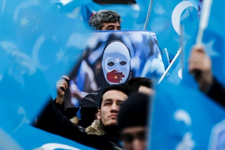 Bağımsız halk mahkemesi, &Ccedil;in'in Uygurlara soykırım uyguladığına h&uuml;kmetti
