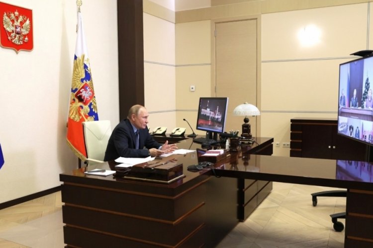 Putin: Donbas'ta yaşananlar soykırımı andırıyor