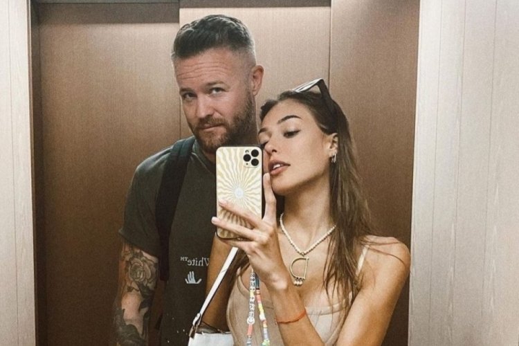 Thor Saevarsson'den Dilan &Ccedil;i&ccedil;ek Deniz'e s&uuml;rpriz evlenme teklifi