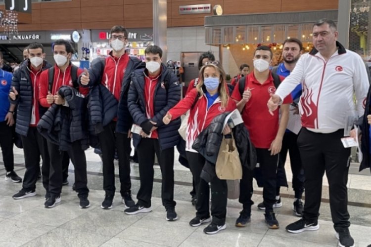 &Ouml;zel Sporcular Y&uuml;zme Milli Takımı Fransa'ya gitti