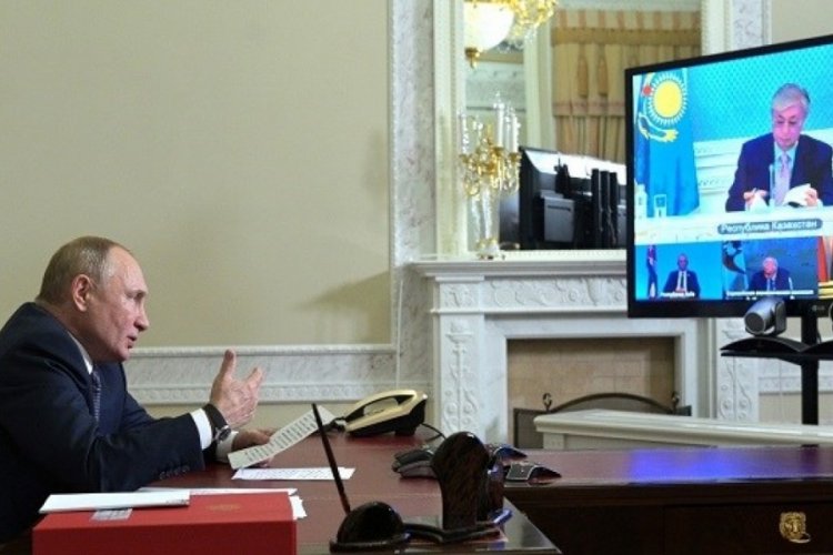 Avrasya Ekonomik Birliği karşılıklı ticaret g&uuml;ndemiyle toplandı