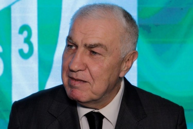 Bursasporlular Derneği Başkanı Dolar: Ge&ccedil;mişe saygımızı ve vefamızı g&ouml;sterdik