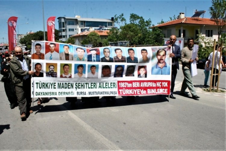 Bursa Mustafakemalpaşa'da &ouml;len 19 maden iş&ccedil;isi anıldı