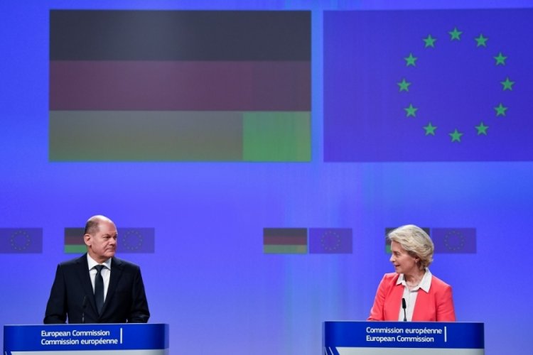 Almanya Başbakanı Scholz, Avrupa Komisyonu Başkanı von der Leyen ile g&ouml;r&uuml;şt&uuml;