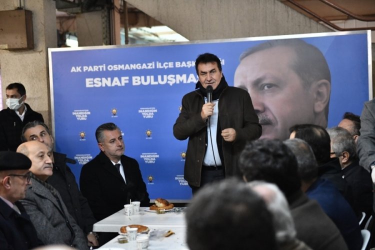 Bursa'da Başkan D&uuml;ndar, Gen&ccedil;osman esnafının sıkıntılarını dinledi