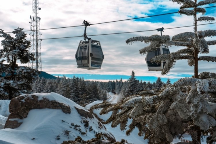Teleferiğe şiddetli r&uuml;zgar engeli