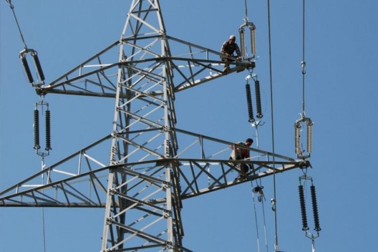 G&uuml;nl&uuml;k elektrik &uuml;retim ve t&uuml;ketim verileri